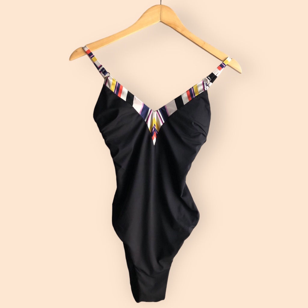 Trina Turk Black Treasure Cove V-Plunge One Piece Swimsuit Designer Women’s 4